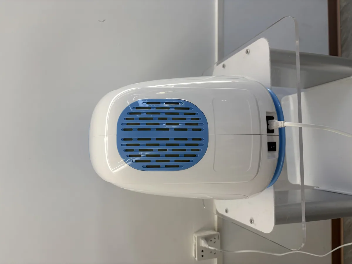 Unit in a working setup — Oxygen Jet / Hydra-Oxygen Beauty Device (Version 2.0, with LED Mask)